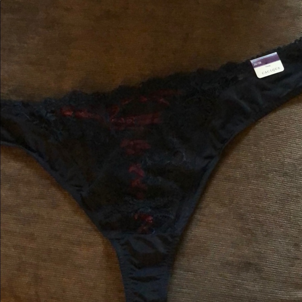 NWT Cacique thong